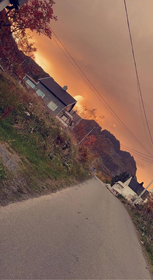 Kb Basement Apartment Sørvågen Zewnętrze zdjęcie