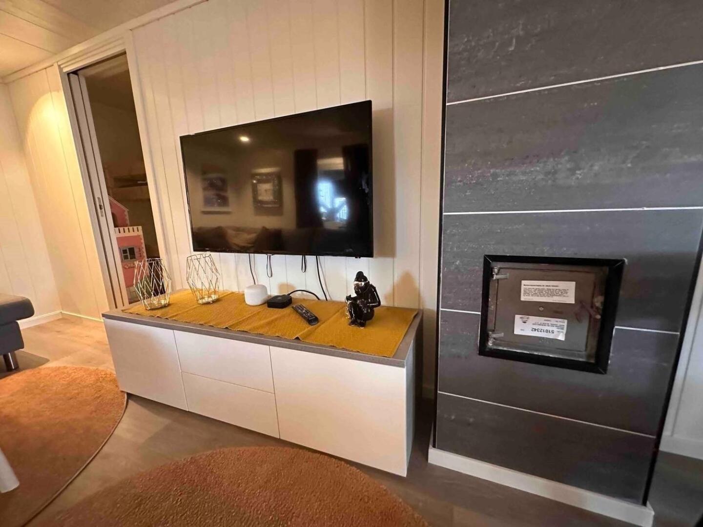 Kb Basement Apartment Sørvågen Zewnętrze zdjęcie