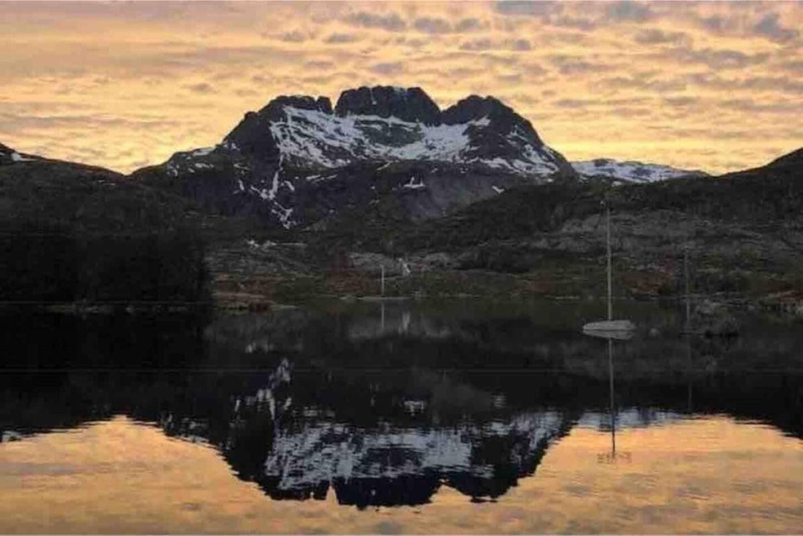 Kb Basement Apartment Sørvågen Zewnętrze zdjęcie