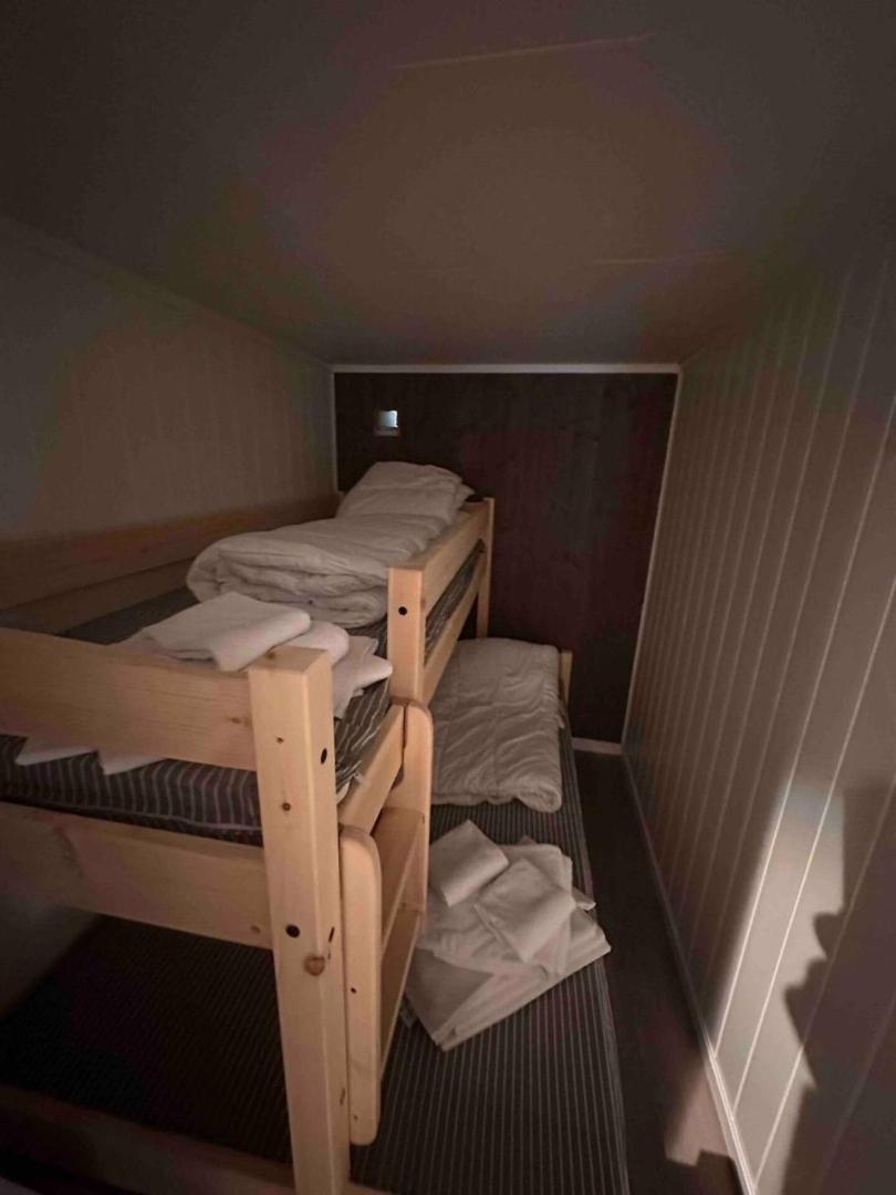 Kb Basement Apartment Sørvågen Zewnętrze zdjęcie