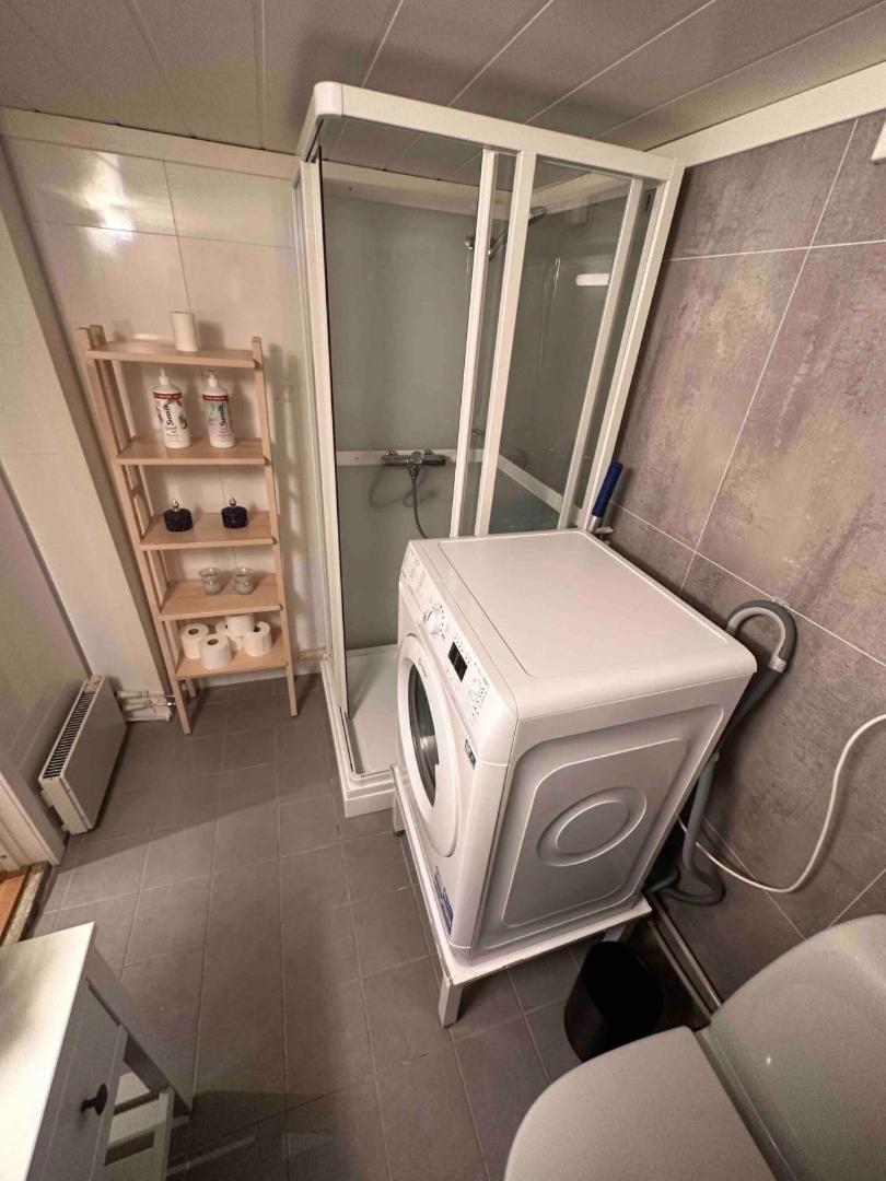 Kb Basement Apartment Sørvågen Zewnętrze zdjęcie